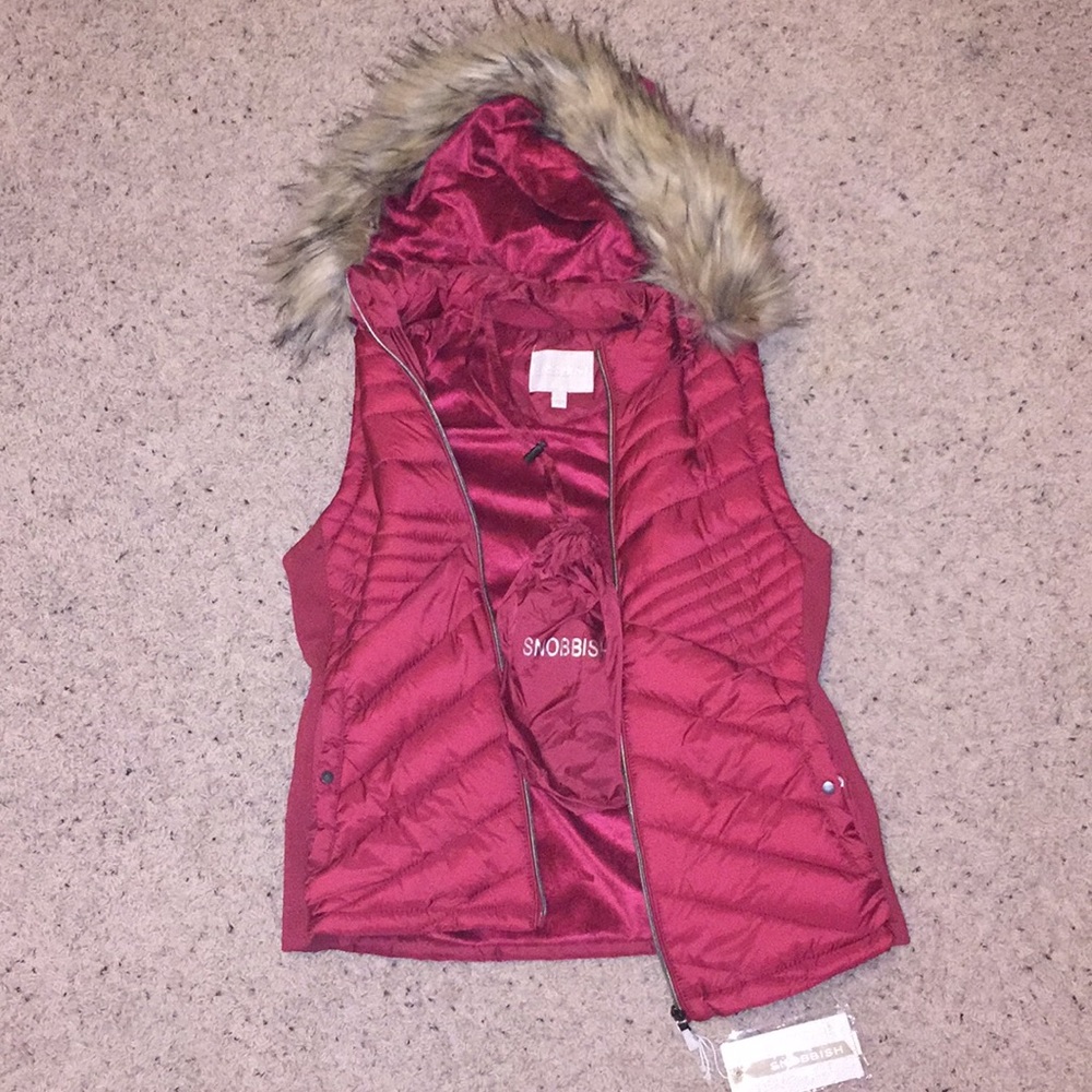 NEVER WORN: Puffy Vest